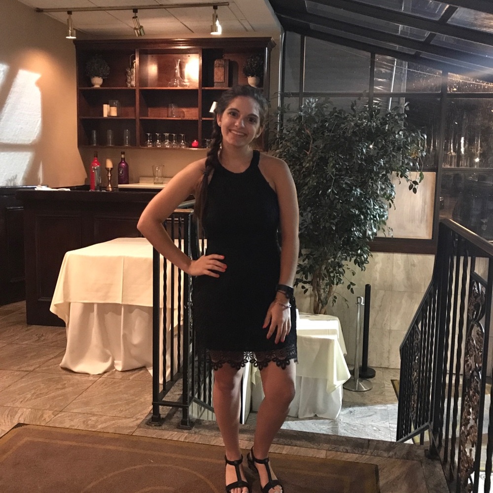 Meet your Posher, Jessica! 🙂🛍